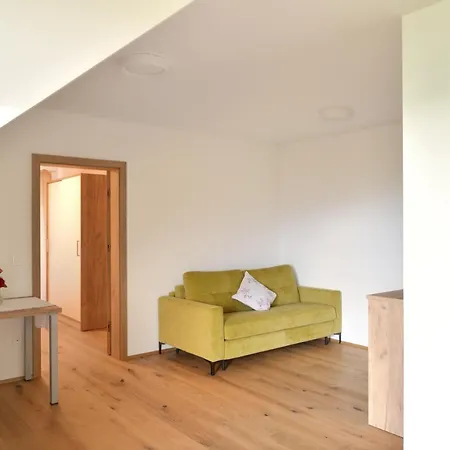 Farma Farm Jarc Vineyard *