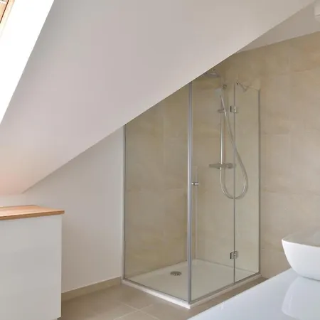 Farma Farm Jarc Vineyard *