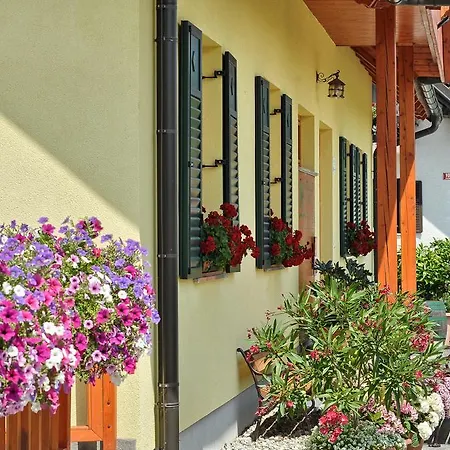 Alloggio per agriturismo Farm Jarc Vineyard *