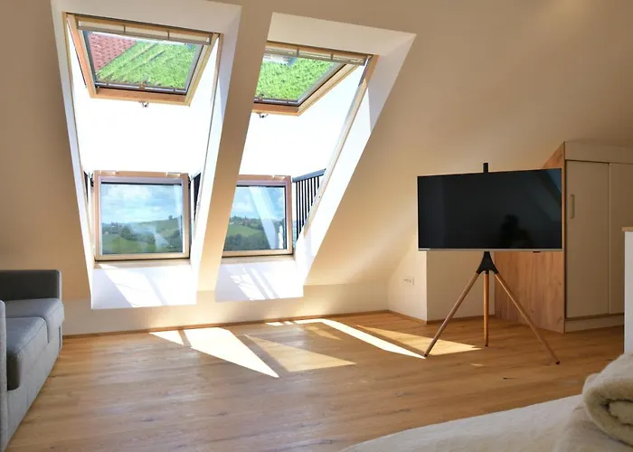 Farm Jarc Vineyard Bauernhof *