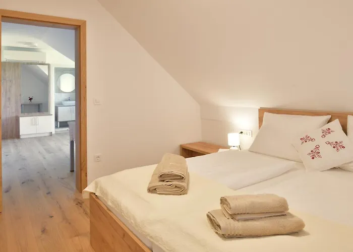 Farm Jarc Vineyard *